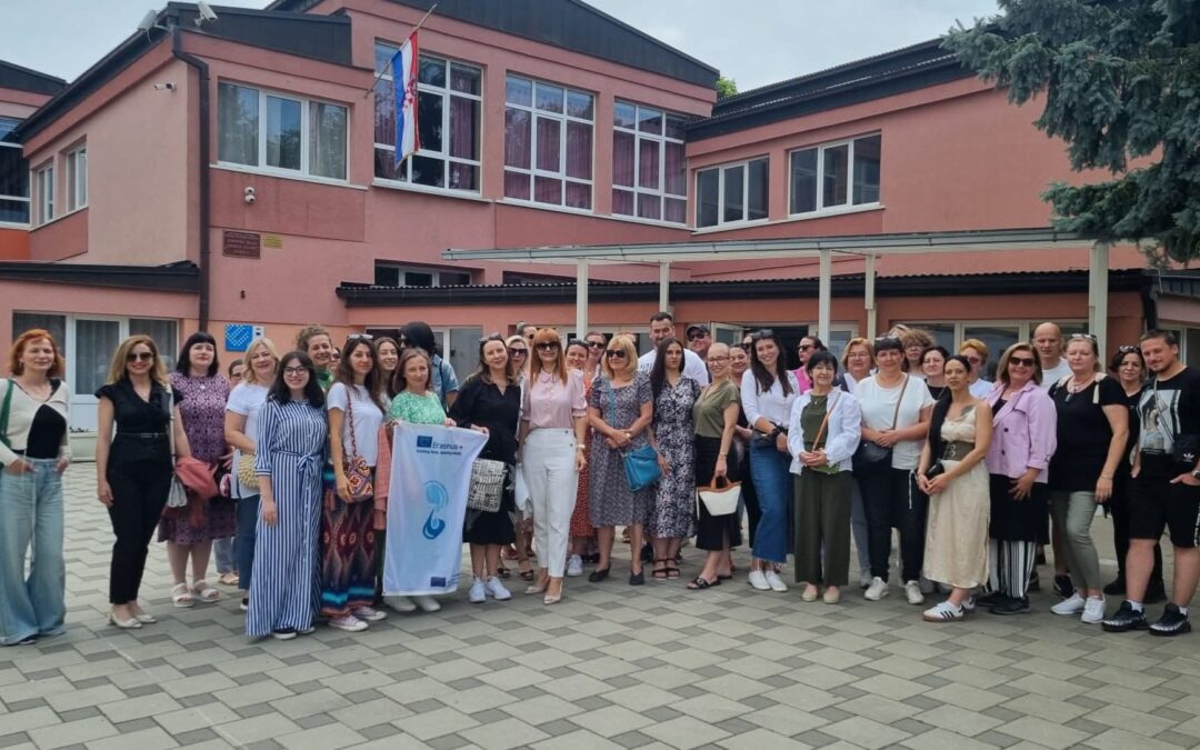 Posjetom djelatnika OŠ Dobriše Cesarića Zagreb nastavljena izvrsna suradnja dviju škola