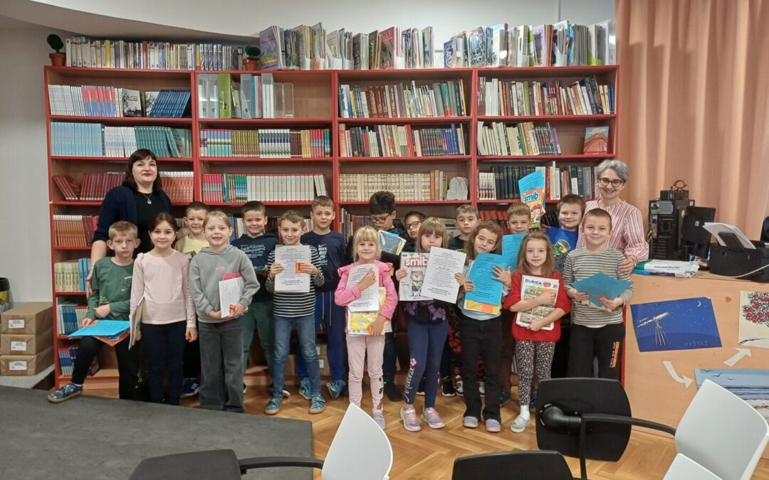 PRVAŠIĆI U ŠKOLSKOJ KNJIŽNICI