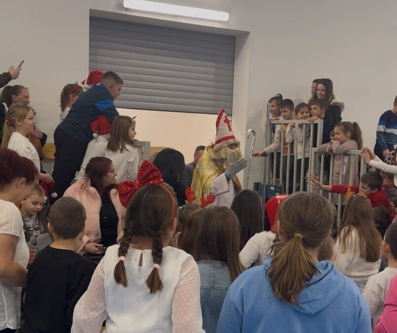 Posjet svetog Nikole našoj školi!