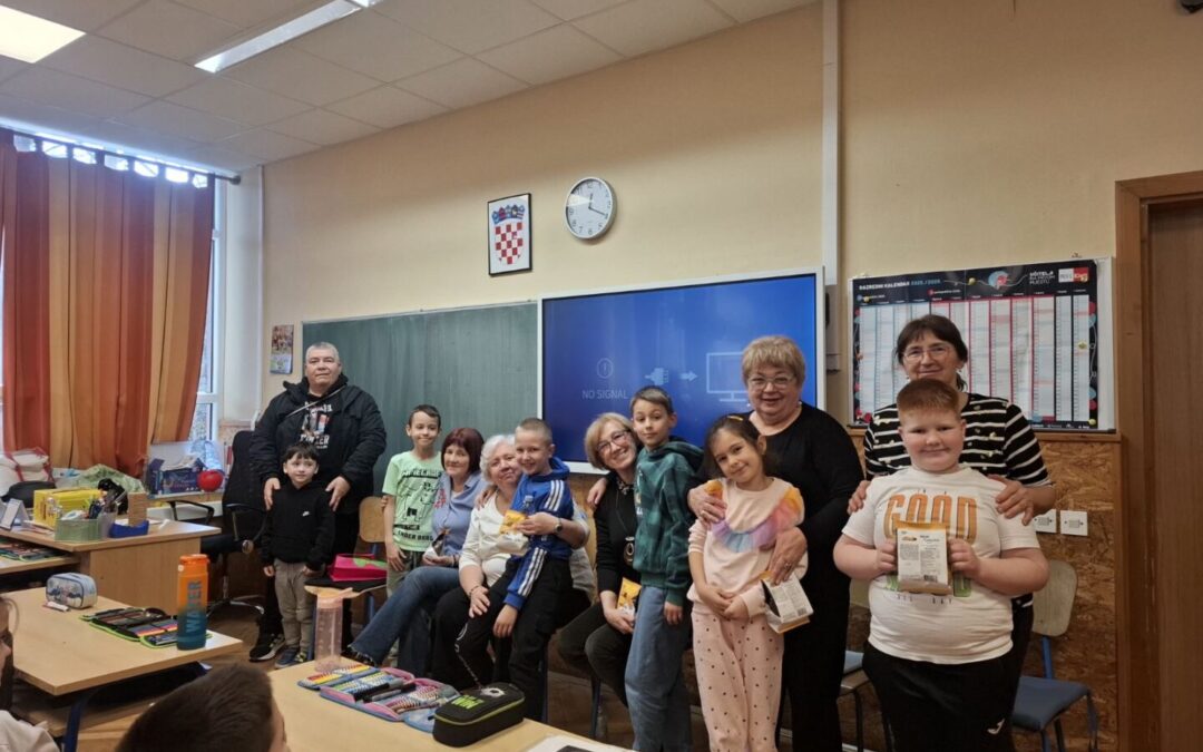 Učenici 2.a razreda sudjelovali su u radionici „Djetinjstvo nekada i danas“