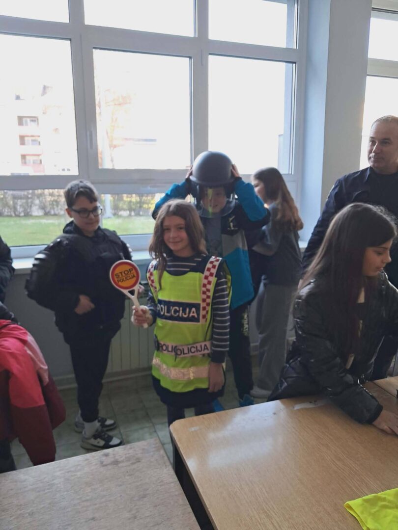 657748097_912252468301044_5319644327260460152_n